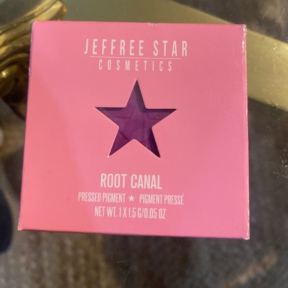 Jeffrey Star Artistry Singles Eyeshadow Bundle of 7 and 2 Magnetic Holders NWT - Picture 3 of 9